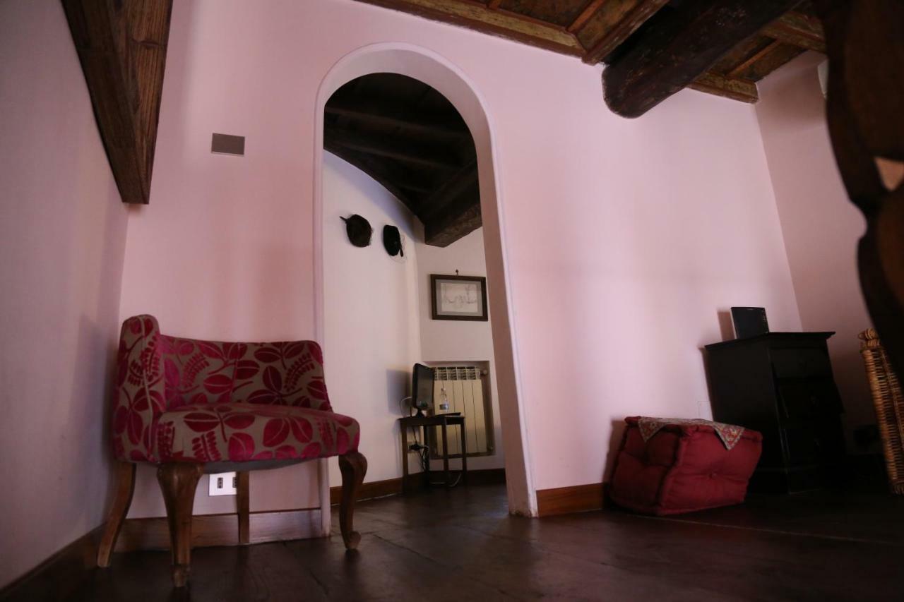 Un Tetto Al Pantheon Apartment Rome Exterior photo